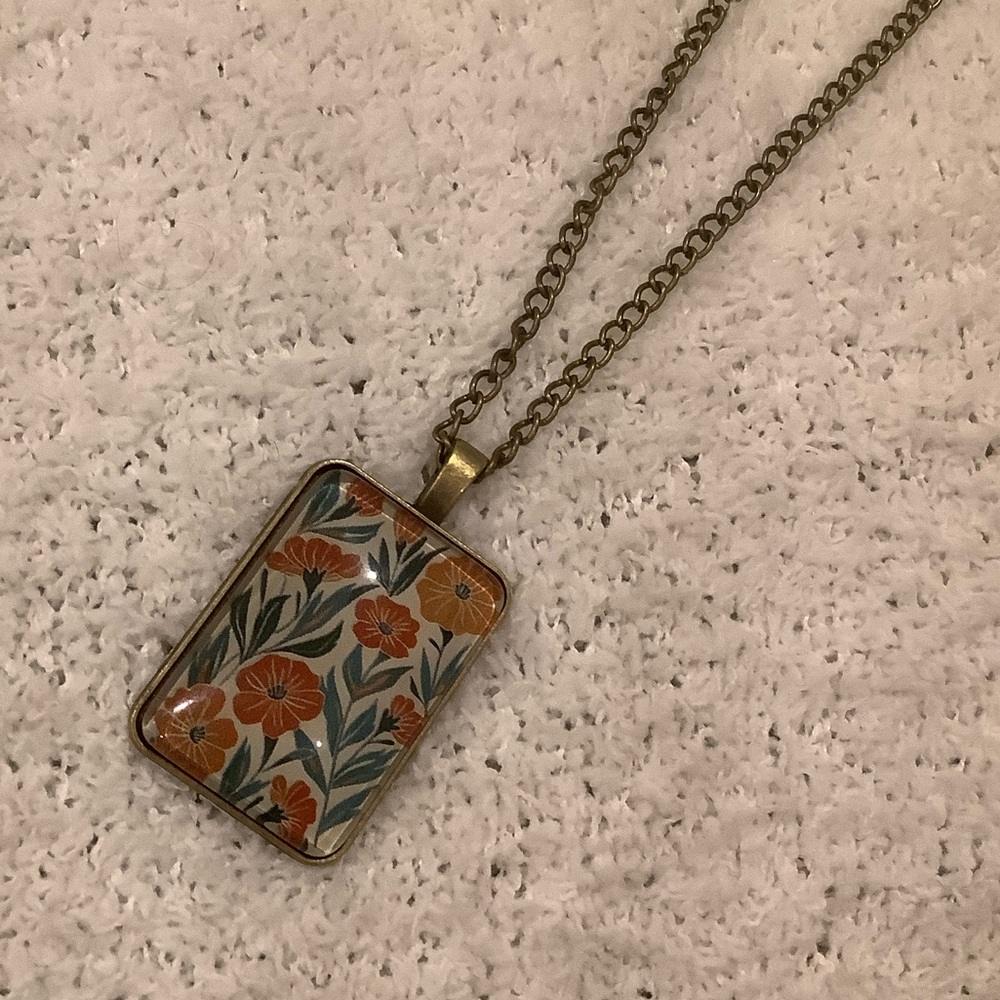 Autumn Floral Pendant Necklace with Brass Chain NWT 19”
